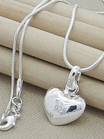 ГОРЕЩА РАЗПРОДАЖБА !!! ПЛЪТНО СЪРЦЕ КОЛИЕ СРЕБРО 925 печат 