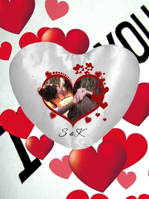 Декоративна възглавница със снимка и инициали Декоративна възглавница със снимка и инициали