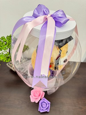 Кутия с кристален балон, въртящо се мече и рози за завършване - PURPLE AND PINK