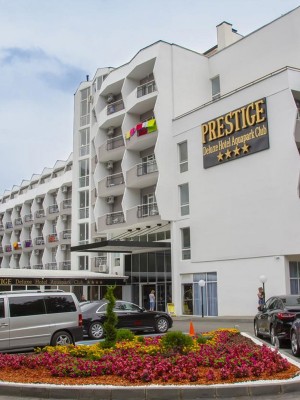 Брандиране на хотел с обемни букви със задно осветяване